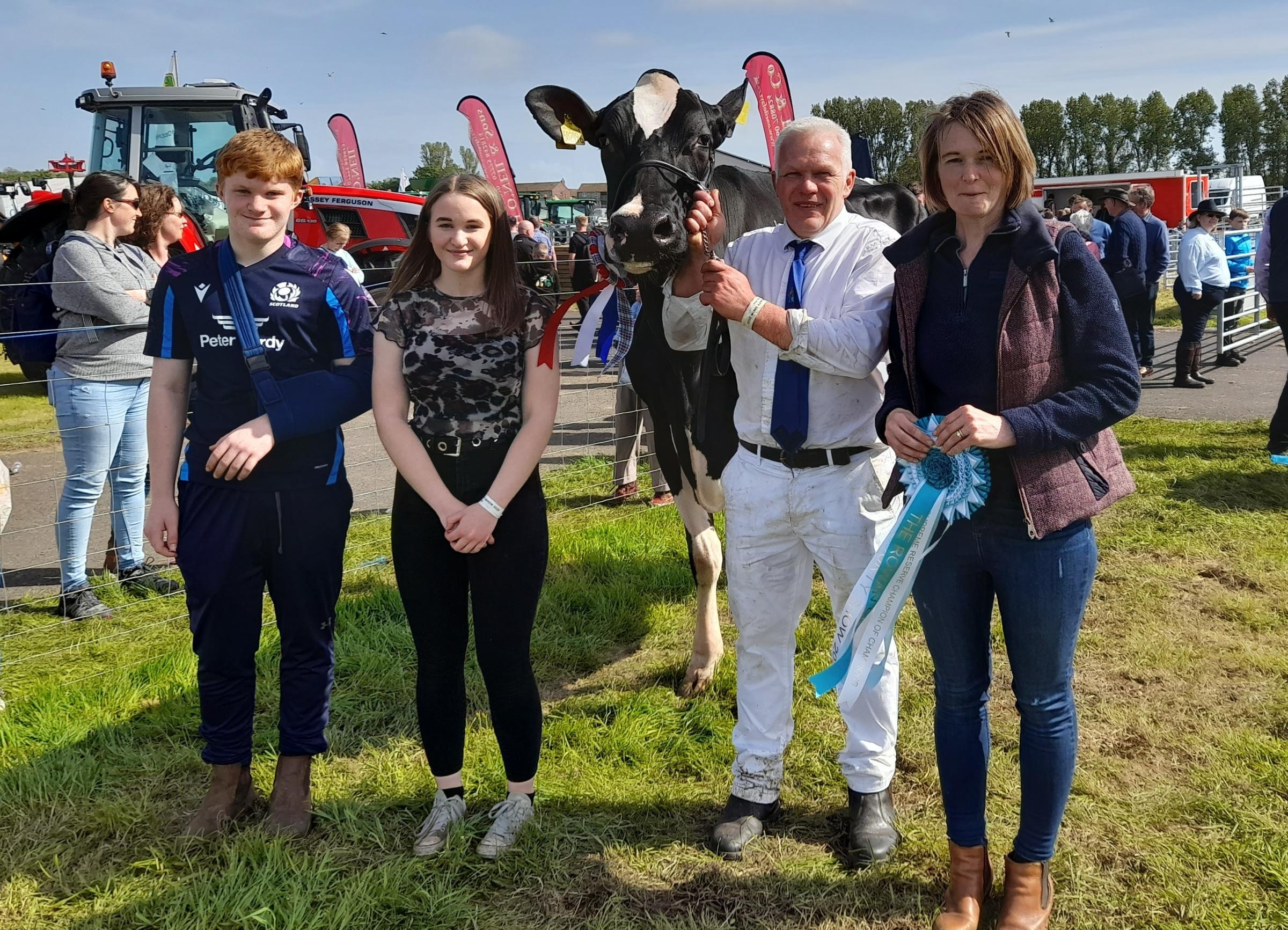 The Holstein champion from Willie Watson landed the supreme dairy 