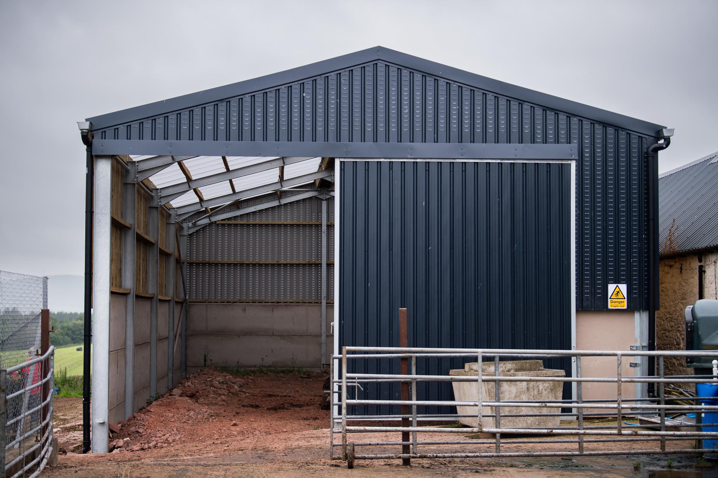 New shed being constructed for the purpose of housing calves Ref: RH180724051 Rob Haining / The Scottish Farmer...